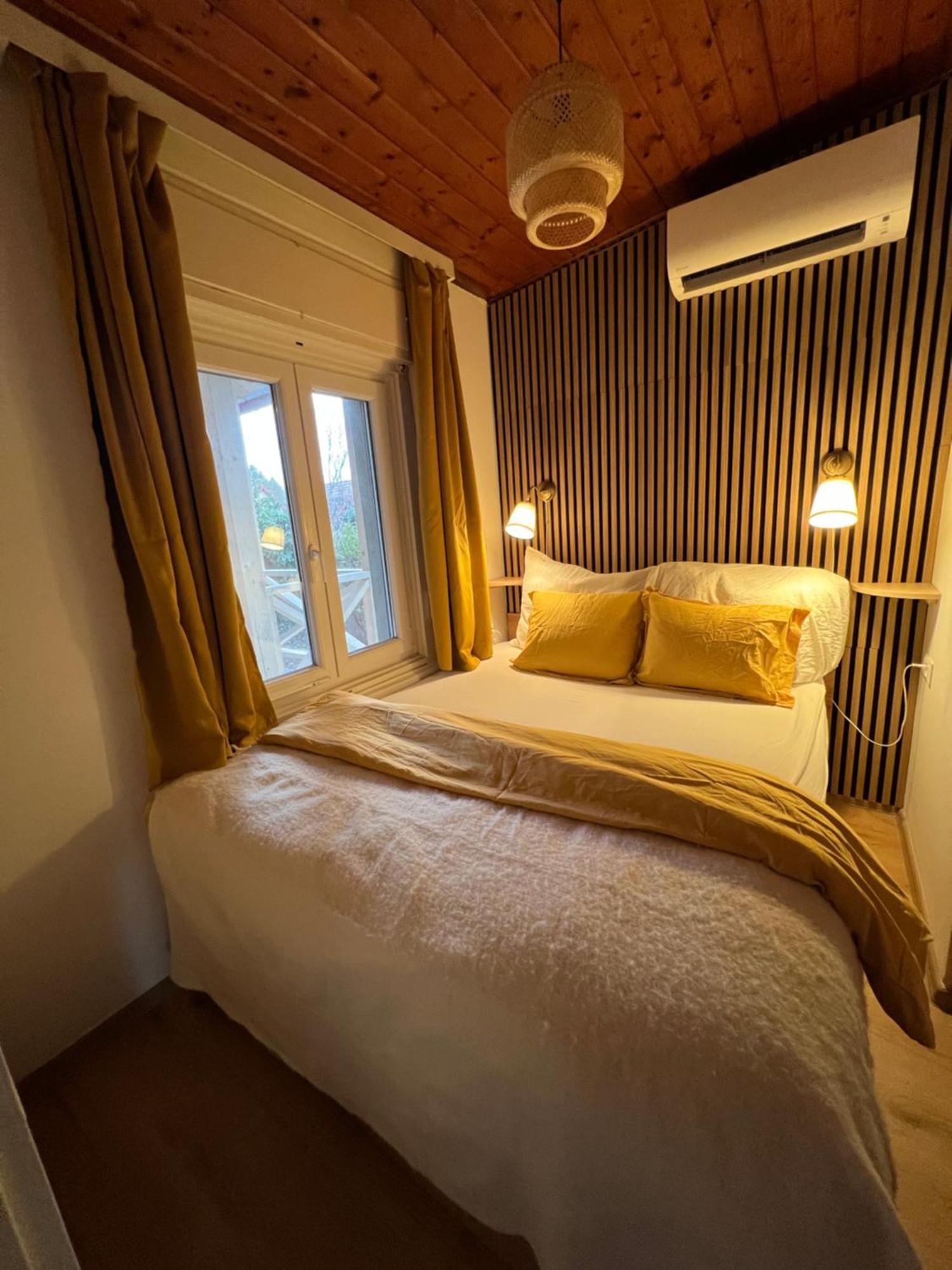 Cottage By The Lake Balatonudvari Ngoại thất bức ảnh